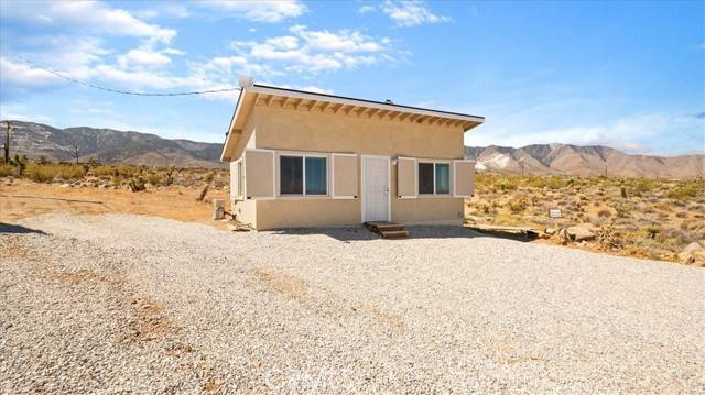 Lucerne Valley, CA 92356,32475 Emerald Road