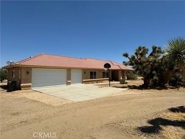 Phelan, CA 92371,5626 Del Rosa Road