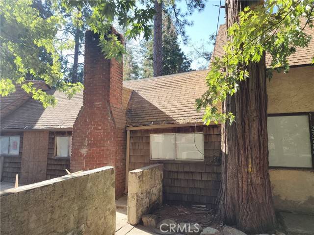 Crestline, CA 92325,23750 Shady Lane