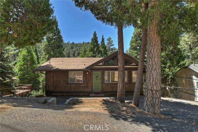 Crestline, CA 92325,744 Bergschrund Drive