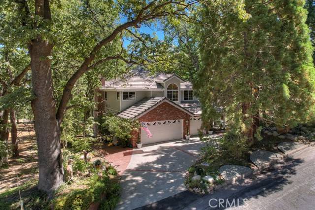 Running Springs, CA 92382,30184 Sky Line Drive