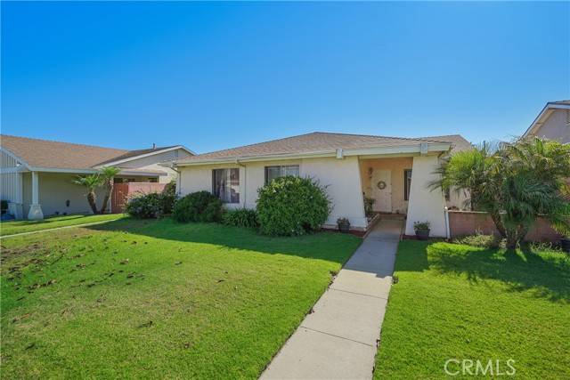 Oxnard, CA 93036,1930 Norma Street #32