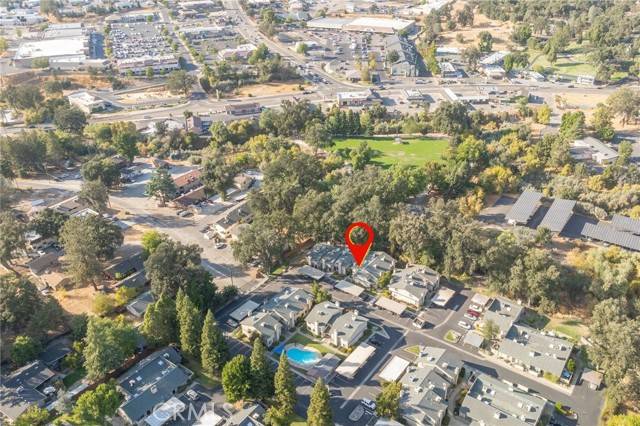 Oakhurst, CA 93644,49400 River Park Road #17