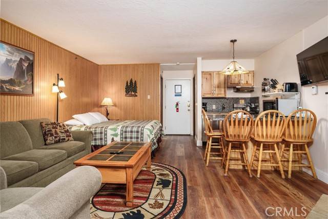 Yosemite National Park, CA 95389,7540 Henness Circle #B102