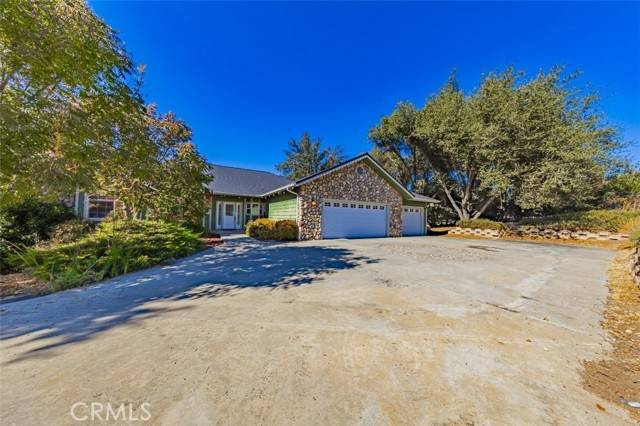 Ahwahnee, CA 93601,41282 Singing Hills Circle