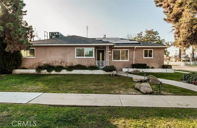 Fresno, CA 93726,4381 N 4th Street