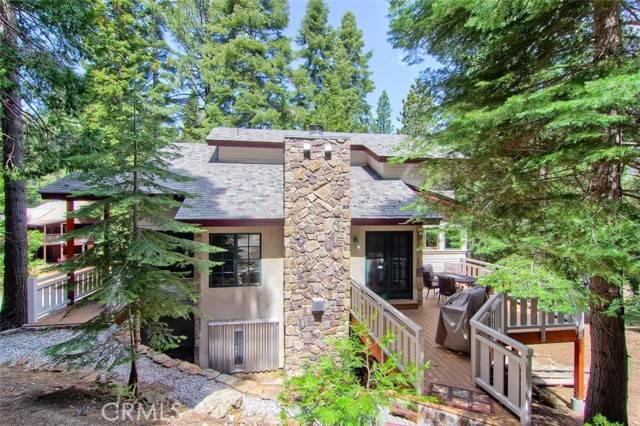 Yosemite National Park, CA 95389,7475 Henness Circle
