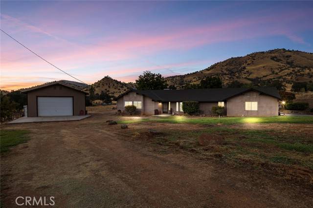 Sanger, CA 93657,7214 Lupine Drive