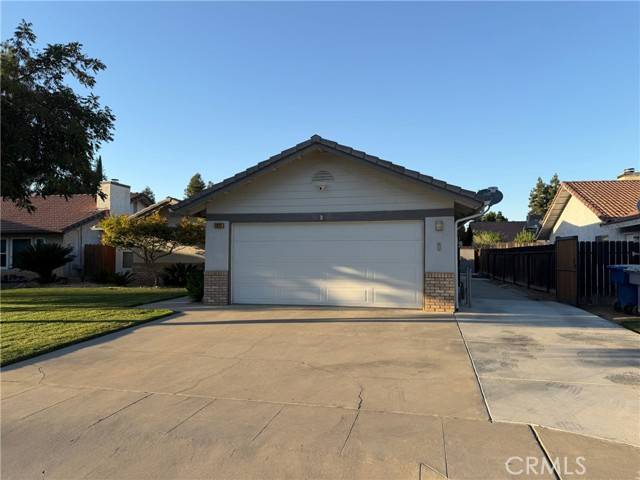 Clovis, CA 93611,2023 Paul Avenue