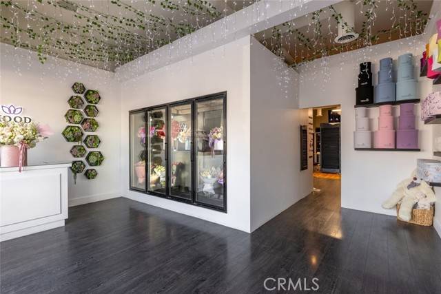 Sherman Oaks (los Angeles), CA 91423,13810 Ventura Boulevard