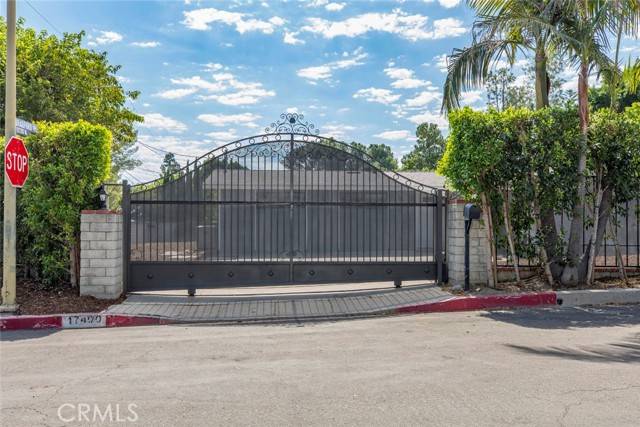 Granada Hills (los Angeles), CA 91344,17400 Fairland Court