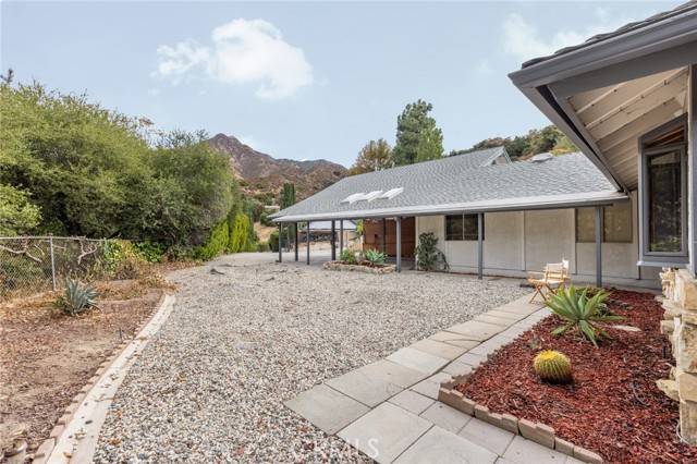 Tujunga (los Angeles), CA 91042,11419 Caern Avenue