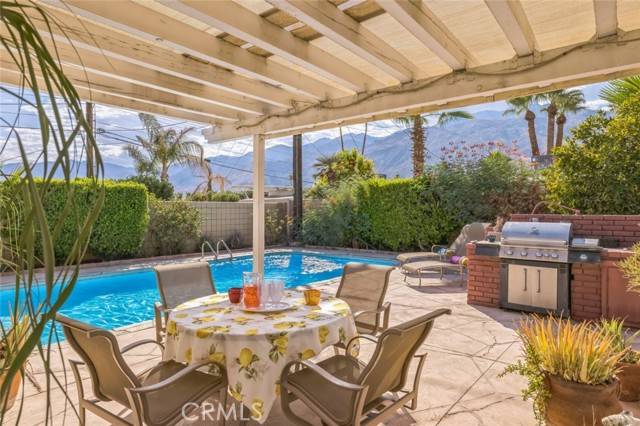 Palm Springs, CA 92262,533 N Sunrise Way