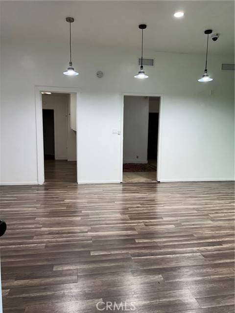 North Hollywood (los Angeles), CA 91606,11478 Oxnard Street