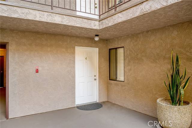 Glendale, CA 91203,366 W California Avenue #4