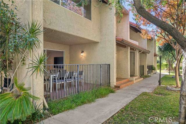 Burbank, CA 91504,7905 Via Stefano #49