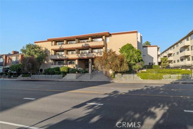 Encino (los Angeles), CA 91316,5412 Lindley Avenue #308