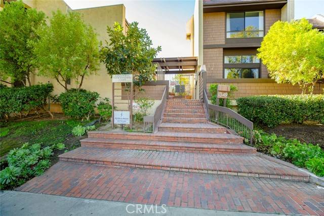 Glendale, CA 91202,1349 N Columbus Avenue #4