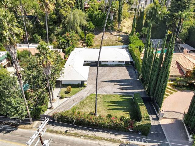 Encino (los Angeles), CA 91436,4450 Hayvenhurst Avenue