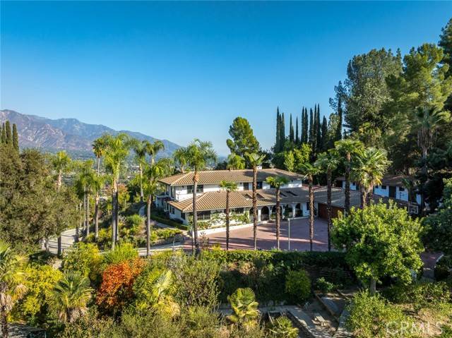 La Canada Flintridge, CA 91011,420 Inverness Drive