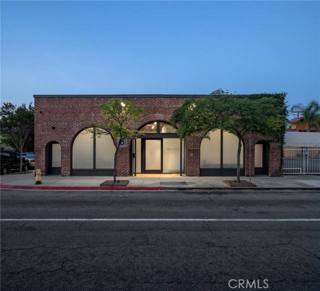 Glendale, CA 91205,880 E Broadway