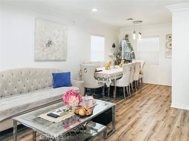 North Hollywood (los Angeles), CA 91606,6410 Goodland Avenue