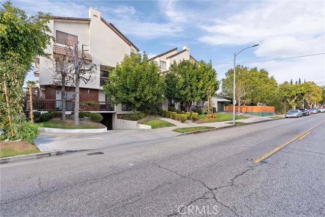 Glendale, CA 91206,1247 E Wilson Avenue #12