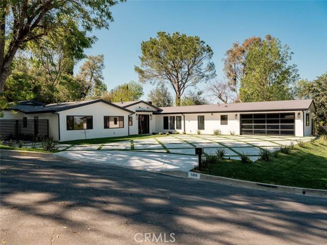 Tarzana (los Angeles), CA 91356,5019 Donna Avenue