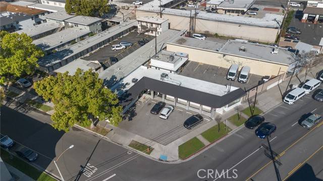 Burbank, CA 91502,123 S Victory Boulevard