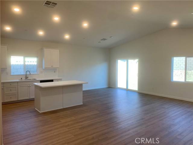 Victorville, CA 92394,15640 San Diego Lane