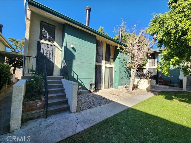 Sun Valley (los Angeles), CA 91352,11107 Arminta Street #22