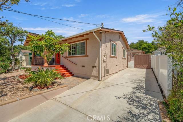 La Crescenta, CA 91214,3427 Montrose Avenue