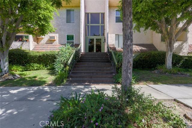 Glendale, CA 91203,409 Burchett Street #311