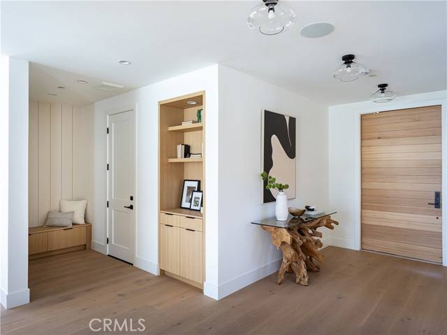Toluca Lake (los Angeles), CA 91601,4936 Strohm Avenue