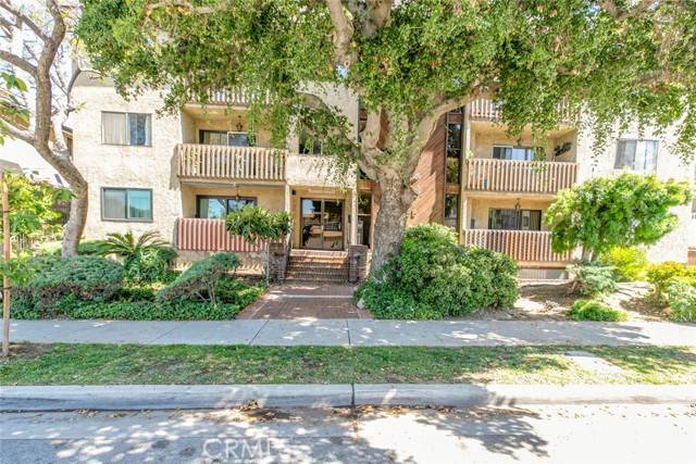 Glendale, CA 91204,465 Ivy Street #203