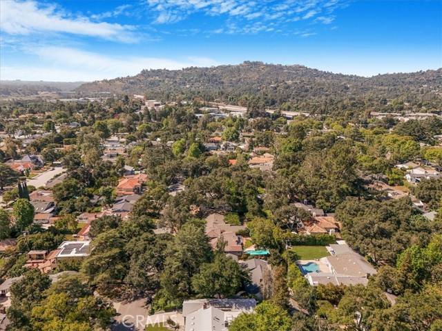 La Canada Flintridge, CA 91011,4859 Carmel Road