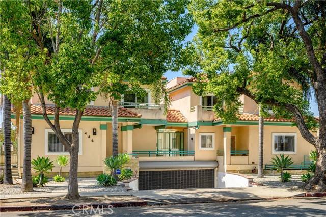 Glendale, CA 91202,446 W Stocker Street #11