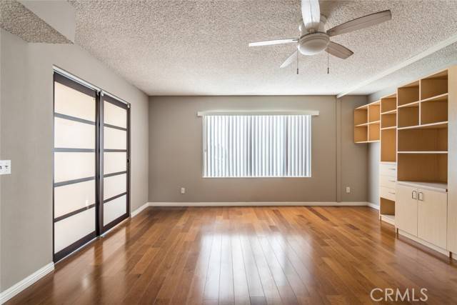 Glendale, CA 91205,1422 Rock Glen Avenue #210