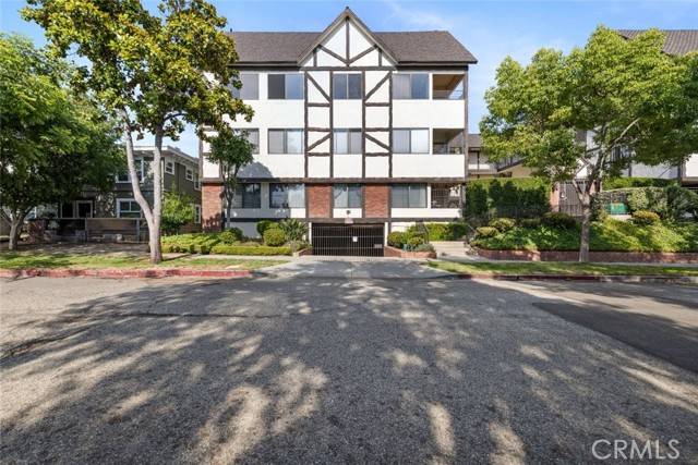 Glendale, CA 91206,234 N Kenwood Street #106