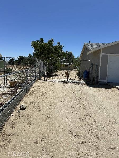 Lake Los Angeles, CA 93591,40140 Ridgemist Street