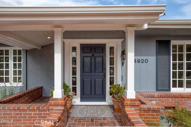 La Canada Flintridge, CA 91011,4920 Gould Avenue