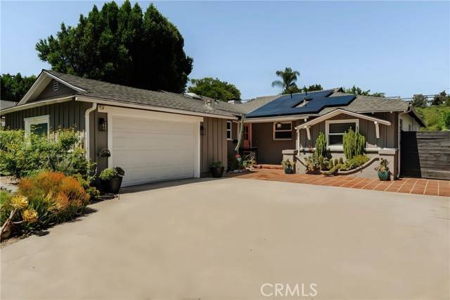 Woodland Hills (los Angeles), CA 91364,4741 Santa Lucia Drive