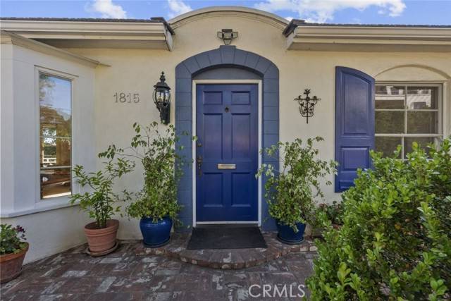 Glendale, CA 91207,1815 Las Flores Drive