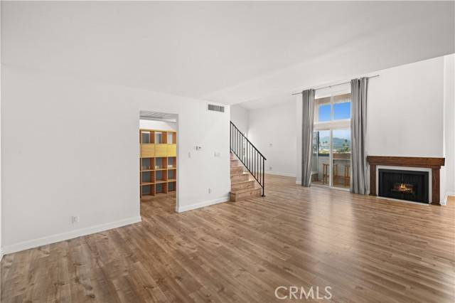 Glendale, CA 91207,320 E Stocker Street #317
