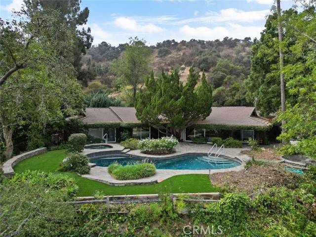 La Canada Flintridge, CA 91011,1218 Flintridge Circle