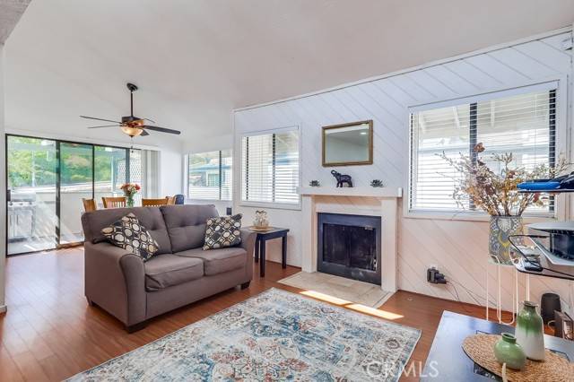 Sunland (los Angeles), CA 91040,10435 Newhome Avenue #7
