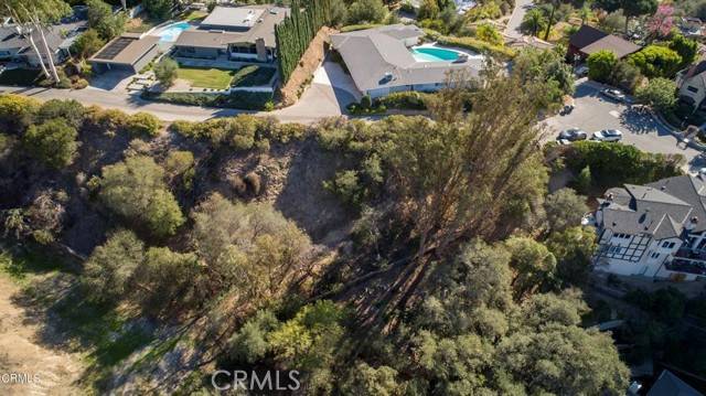 Glendale, CA 91208,3226 MENLO Drive