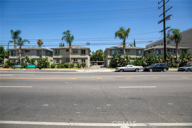 Van Nuys (los Angeles), CA 91406,15445 Vanowen Street