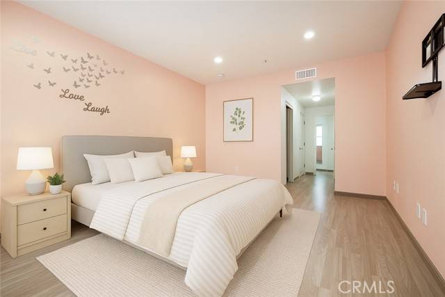 Granada Hills (los Angeles), CA 91344,16940 Chatsworth Street #208