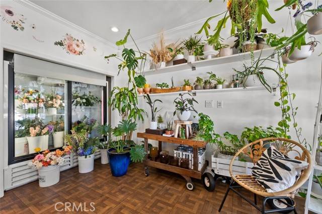 Monrovia, CA 91016,128 S Myrtle Avenue